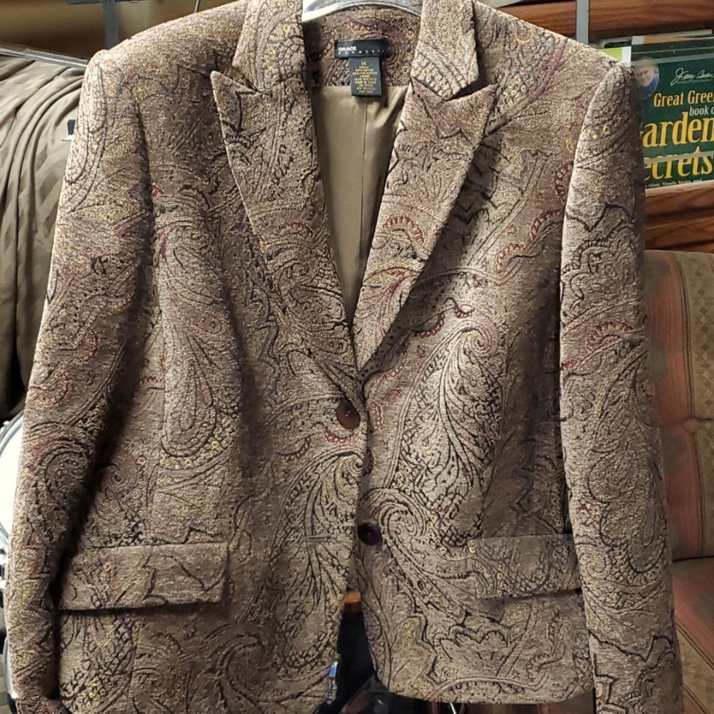 Blazer size 14